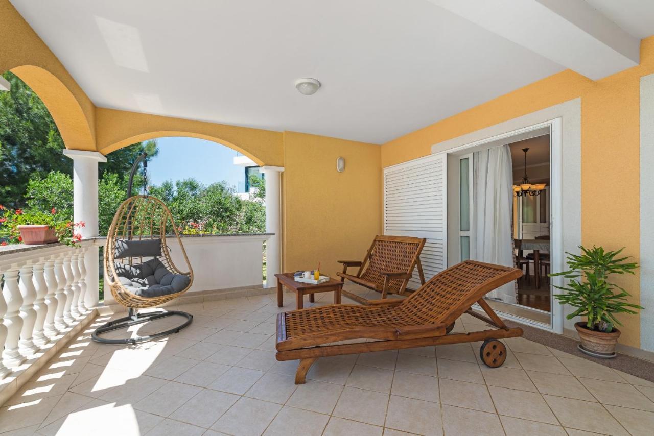 Beach Apartments Villa Kaya Sukošan Eksteriør billede