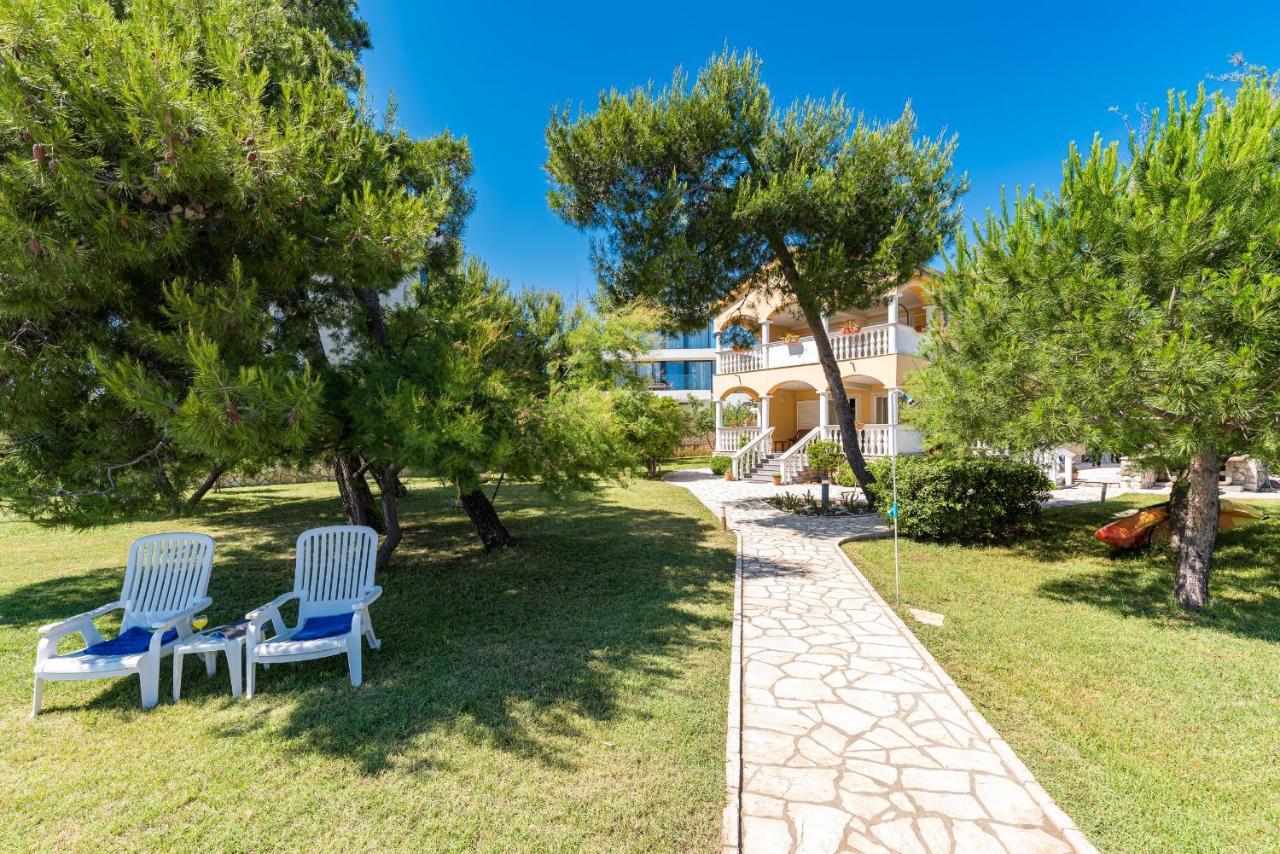 Beach Apartments Villa Kaya Sukošan Eksteriør billede